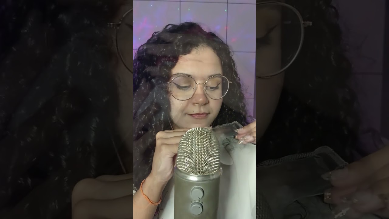 ASMR- Sons de pl&aacute;stico