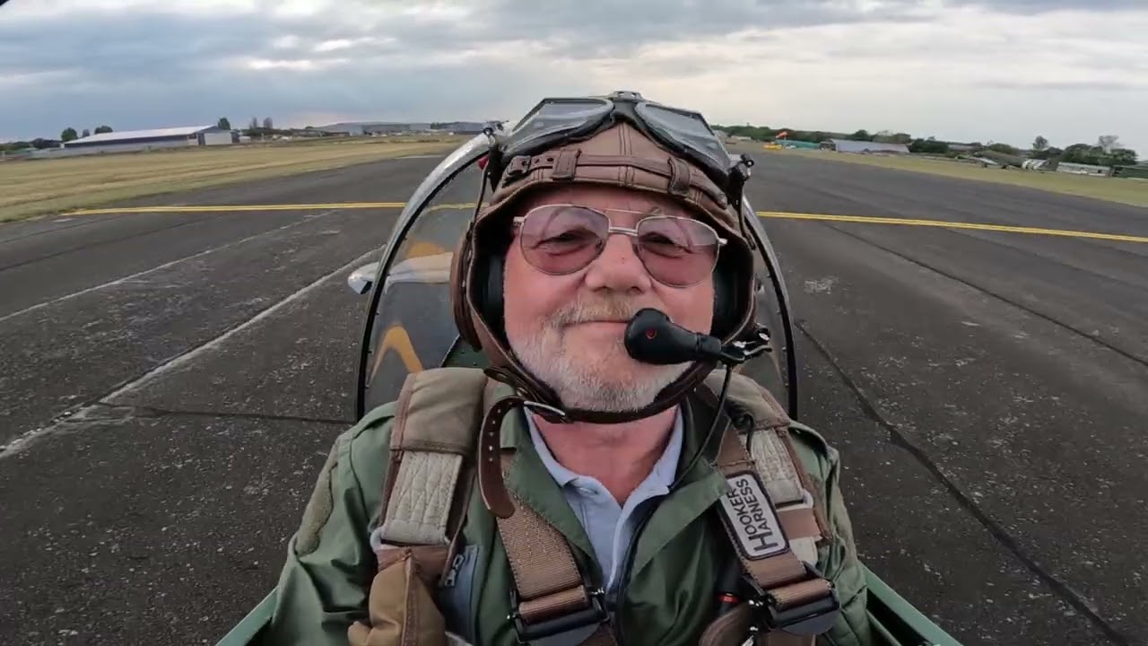 Daves flight in a Spitfire GX010011