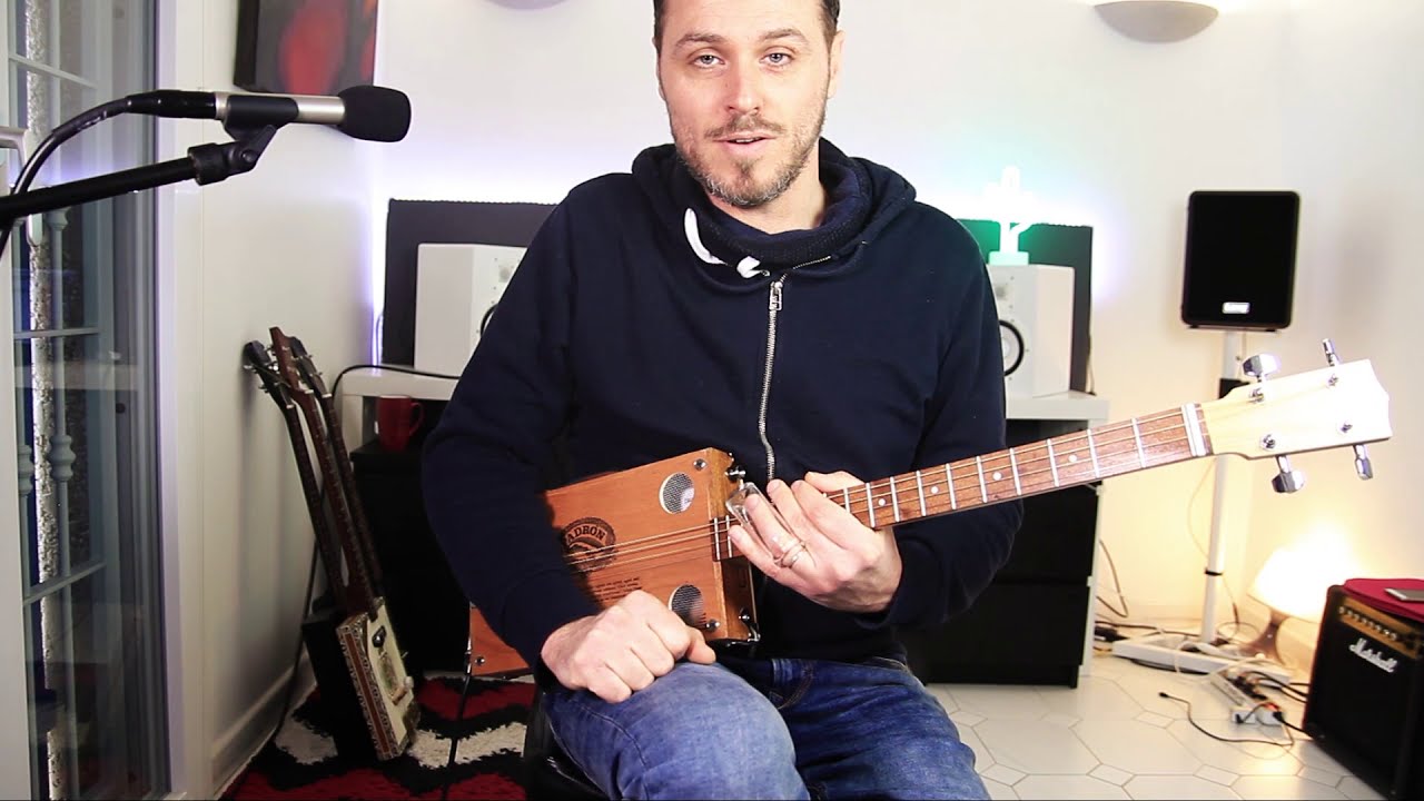 APPRENDRE A JOUER DE LA CIGAR BOX GUITAR - Jouer 
