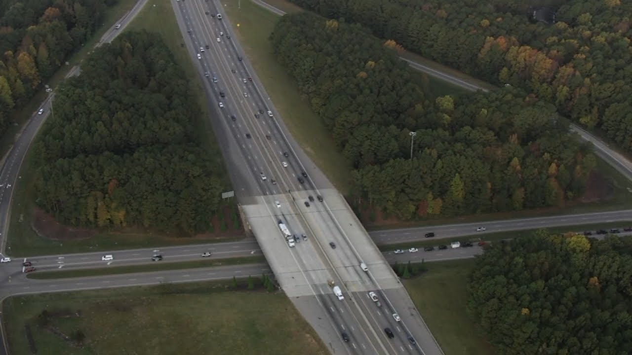 Shootings damage 6 vehicles, injure 1 person on Interstate 40 in Raleigh over the last few days
