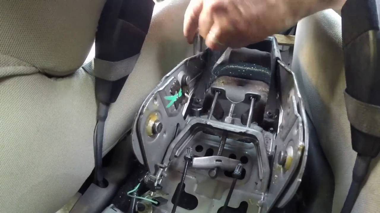 Comment changer le levier de frein à main Mégane 2