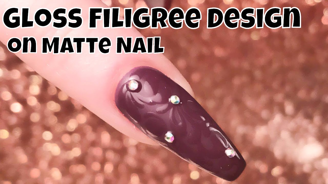 Filigree Gloss Design on Matte Nail