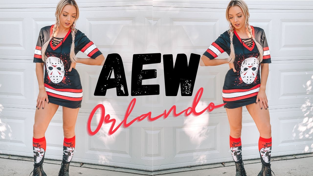 Sharing Oreos Backstage | AEW Orlando