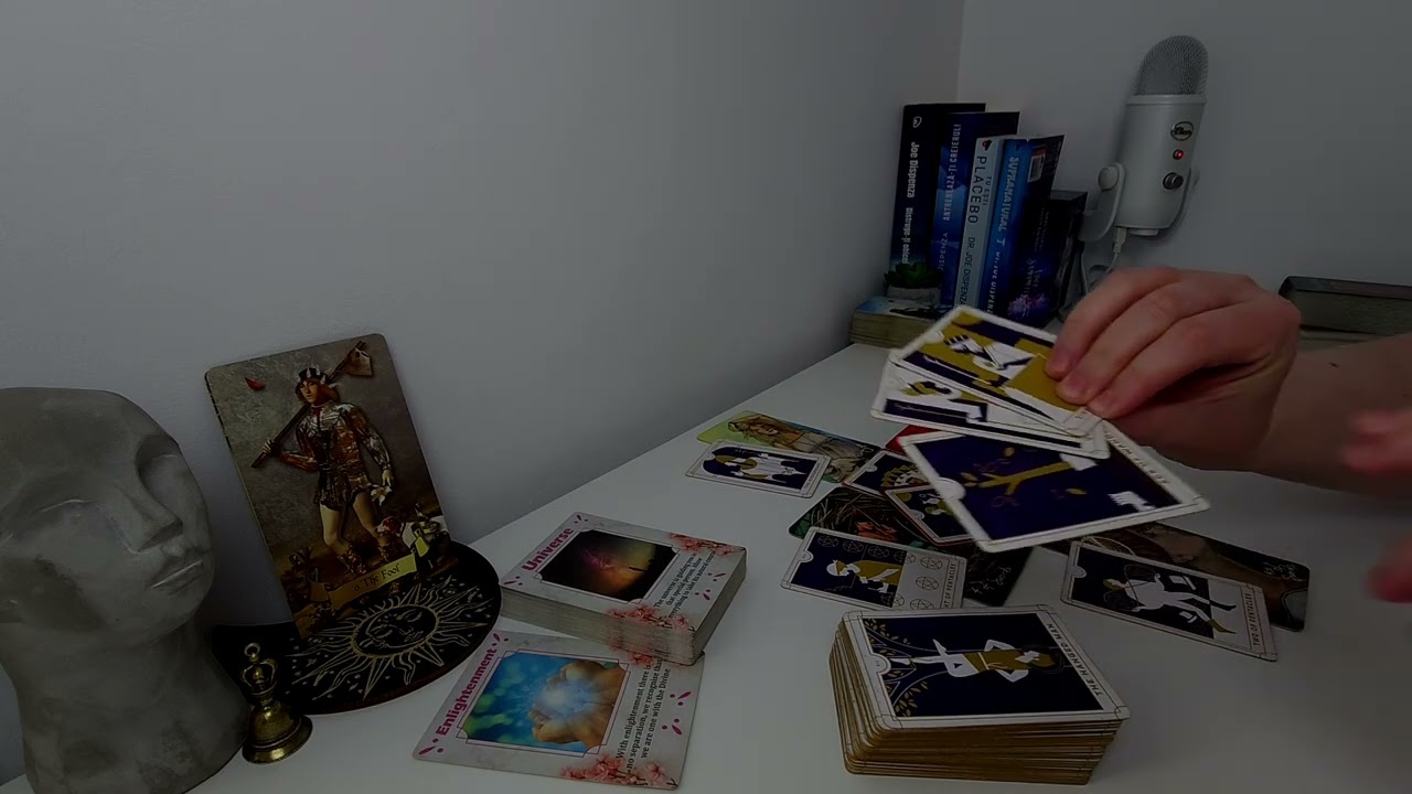 berbec 🐞 persoana care vine înspre tine în următoarea perioadă ⁉️lasă-te purtat în mâna Universului 
