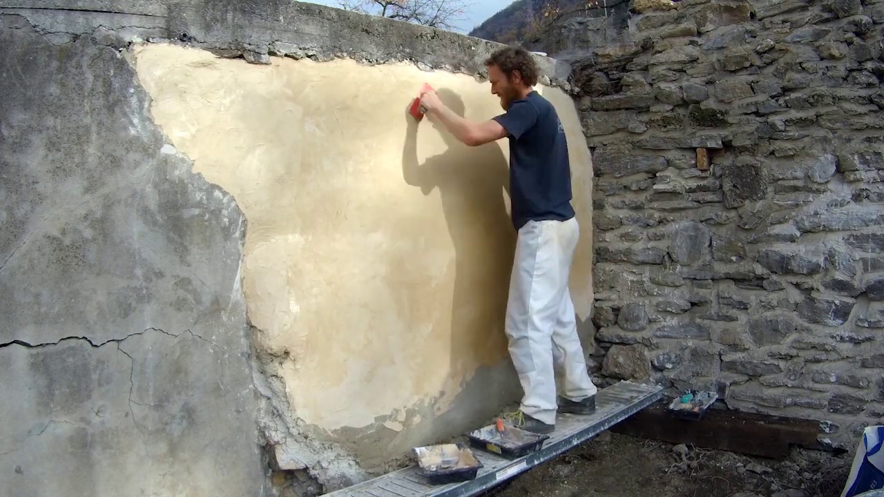 Stuc Chaux sur mur en pierre EP 3/3
