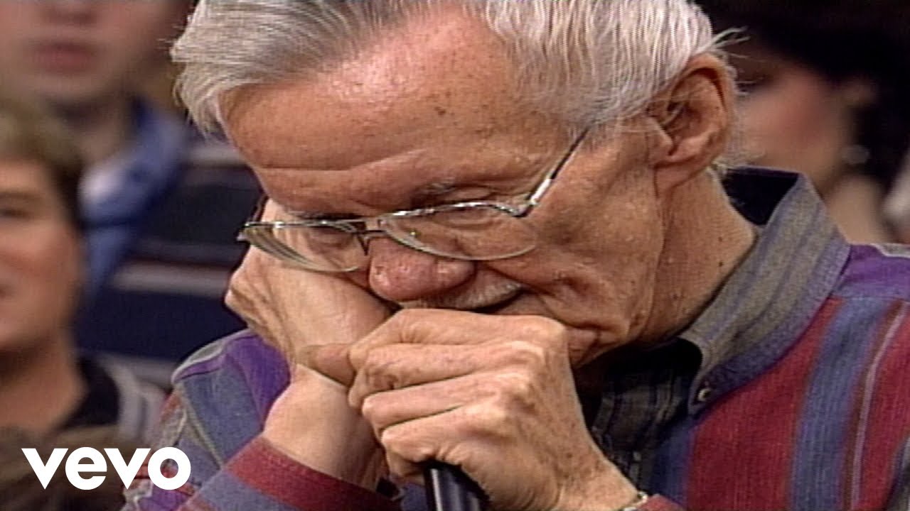 Bill & Gloria Gaither - Hide Me, Rock of Ages [Live] ft. The Gatlin Brothers