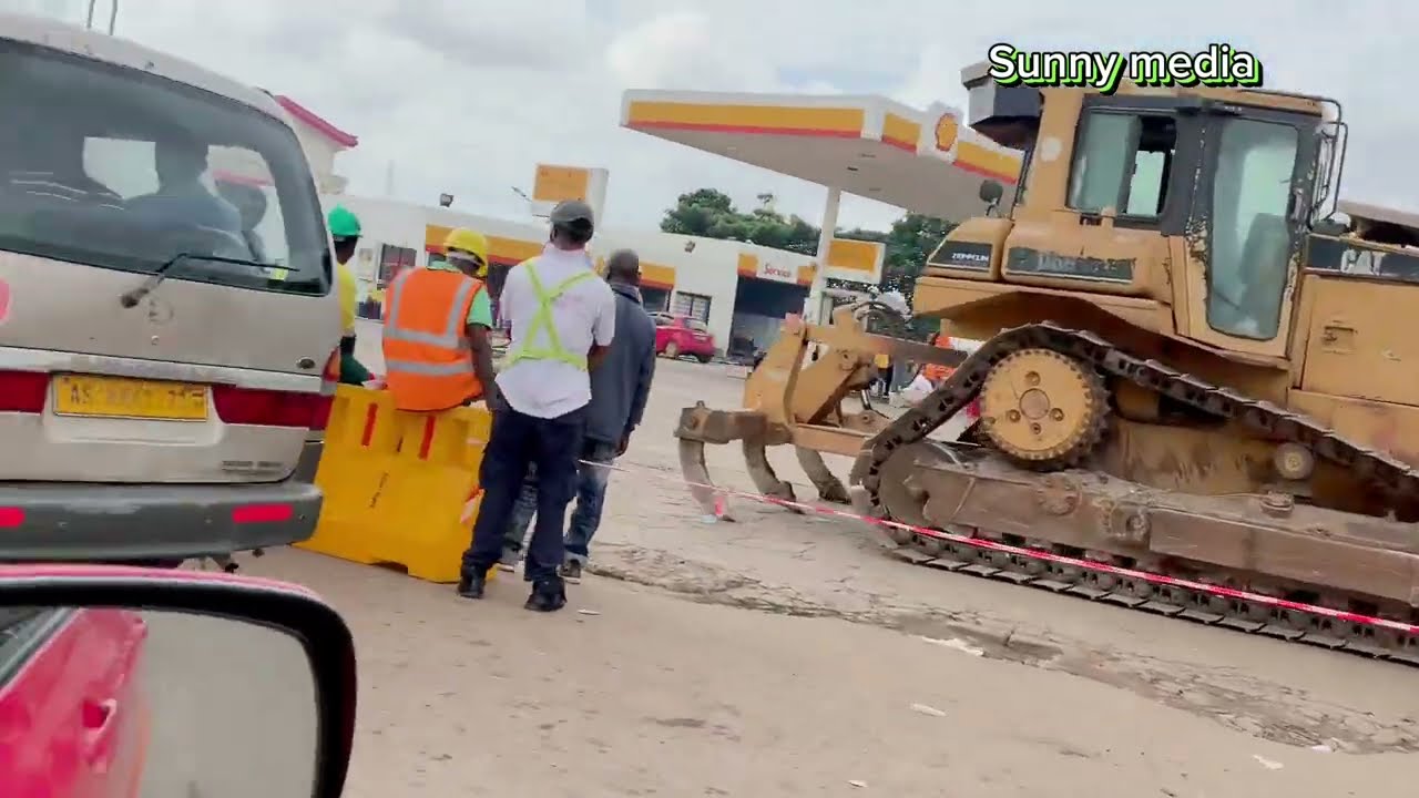 New Update/happening Now in Kumasi Ghana 🇬🇭Suame interchange project/ massive Demolitions going on