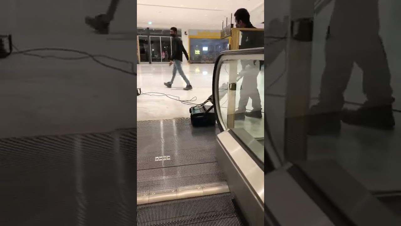 Escalator Landing Pads Scrubbing #cleantechnep #cleaningtechnology #advancedcleaning
