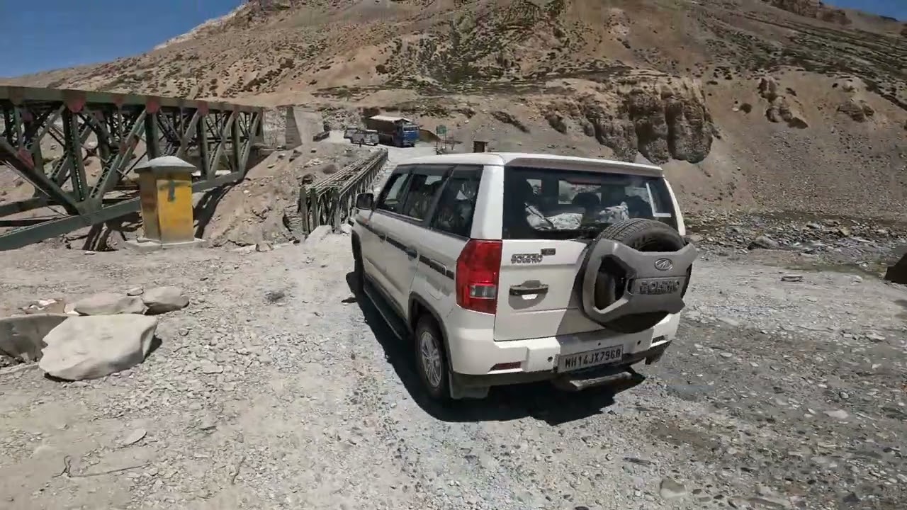 Manali Leh Highway   Elderly Daring Couple from Pune to Leh ladakh By Road Self driving
