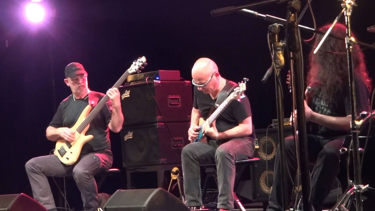 Gary Willis, Christian Galvez y Di Piazza - Masters Of Bass @ PLC pt 7/7