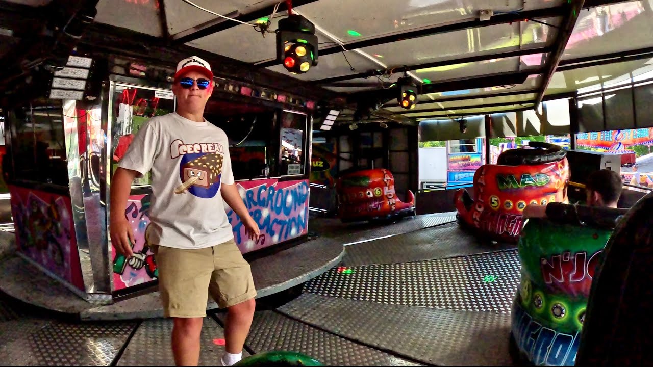 Asa Taylor - Fairground Attraction Waltzer - Edinburgh Meadows Festival 2023 (Onride)