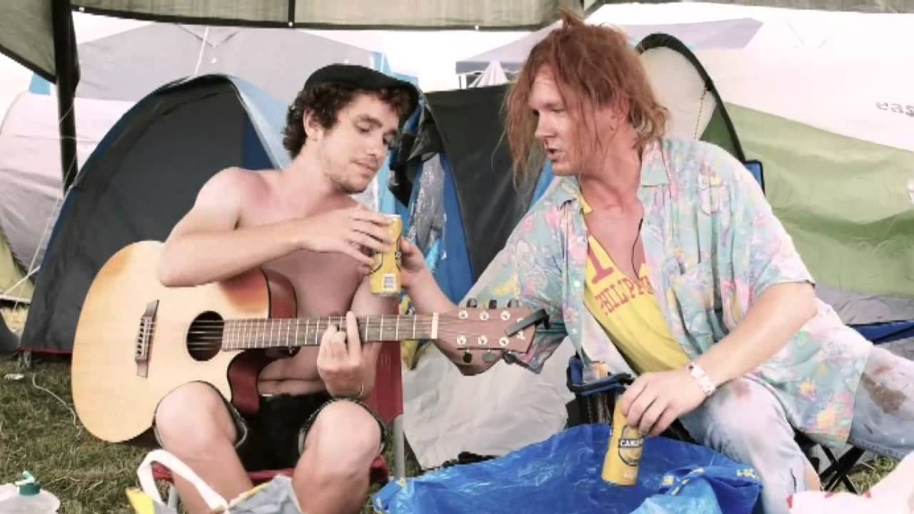 120 secondes - Serge Jacquet s'installe au camping du Paléo (#1)