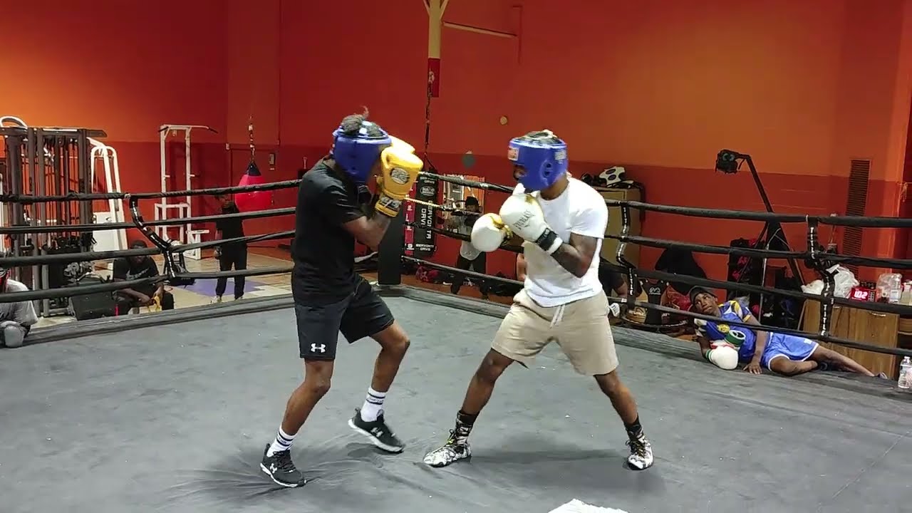 Battle Of Champions: Serial Killer Vs O Dog Vs Damari - The Ultimate 135lb Spar Wars!