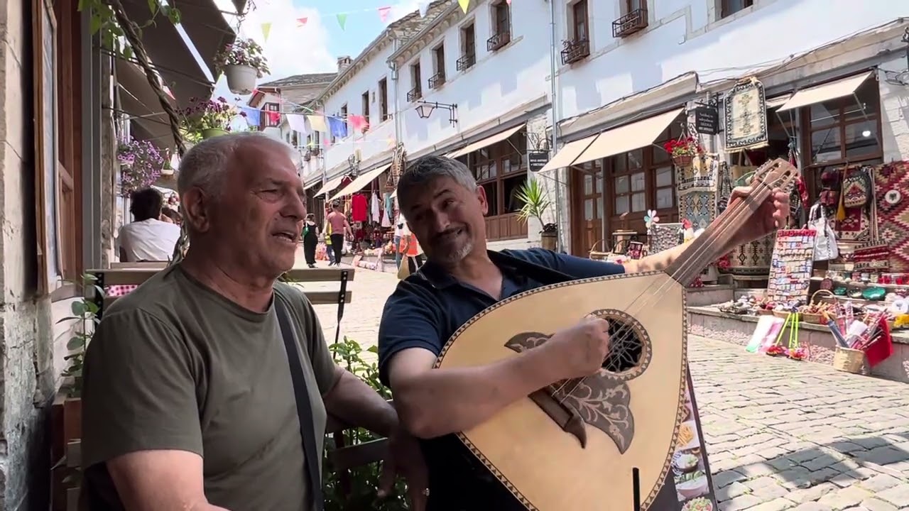 Te rrapi në Mashkullorë - P. Meta & Roland Çenko (Live)