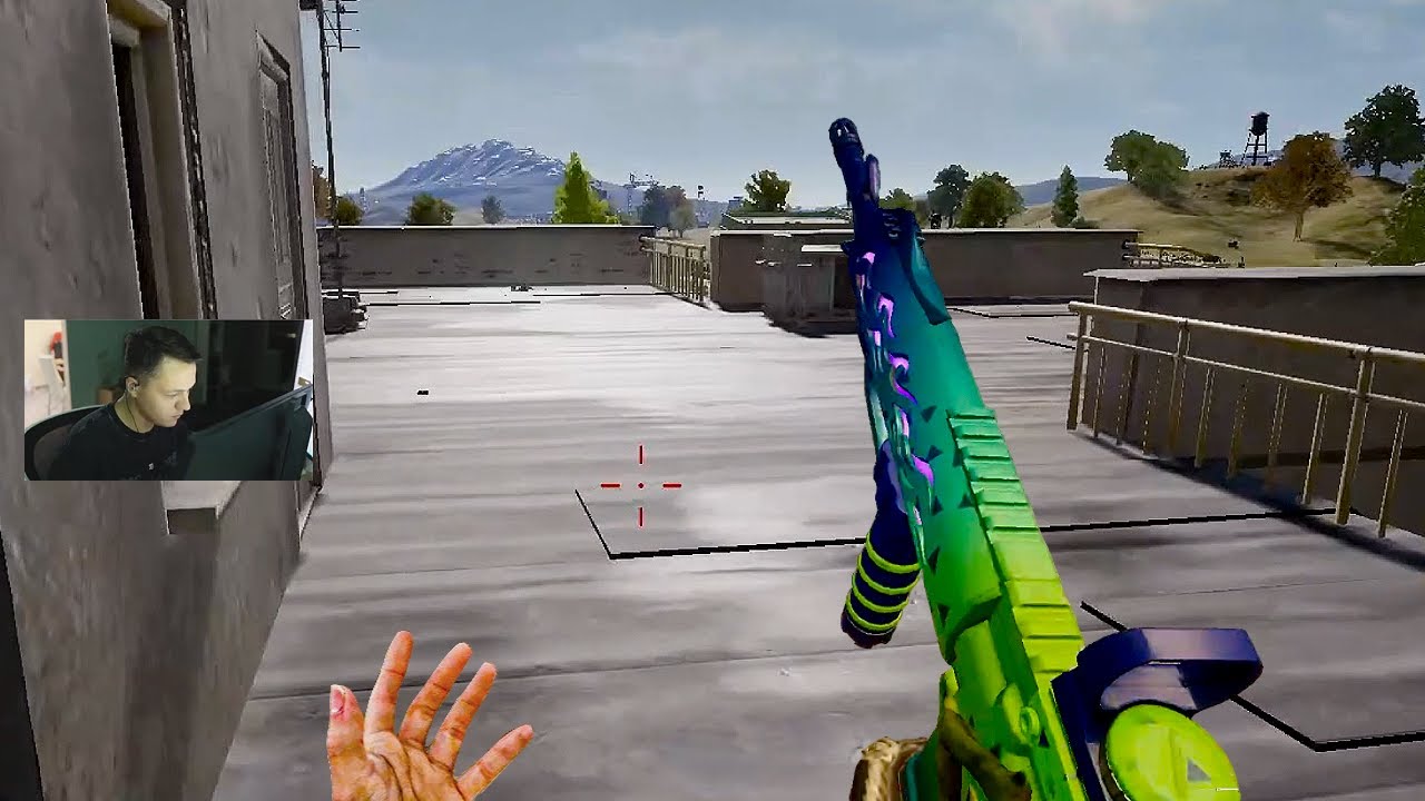ADOUZ1E got destroyed Squads in an Extreme PUBG Hot drop