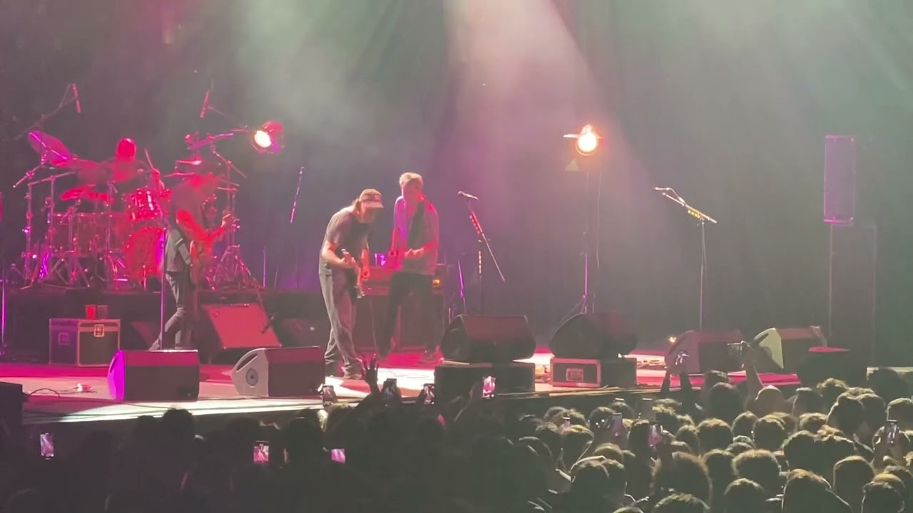 Yürekten - Duman Volkswagen Arena 20.01.2023