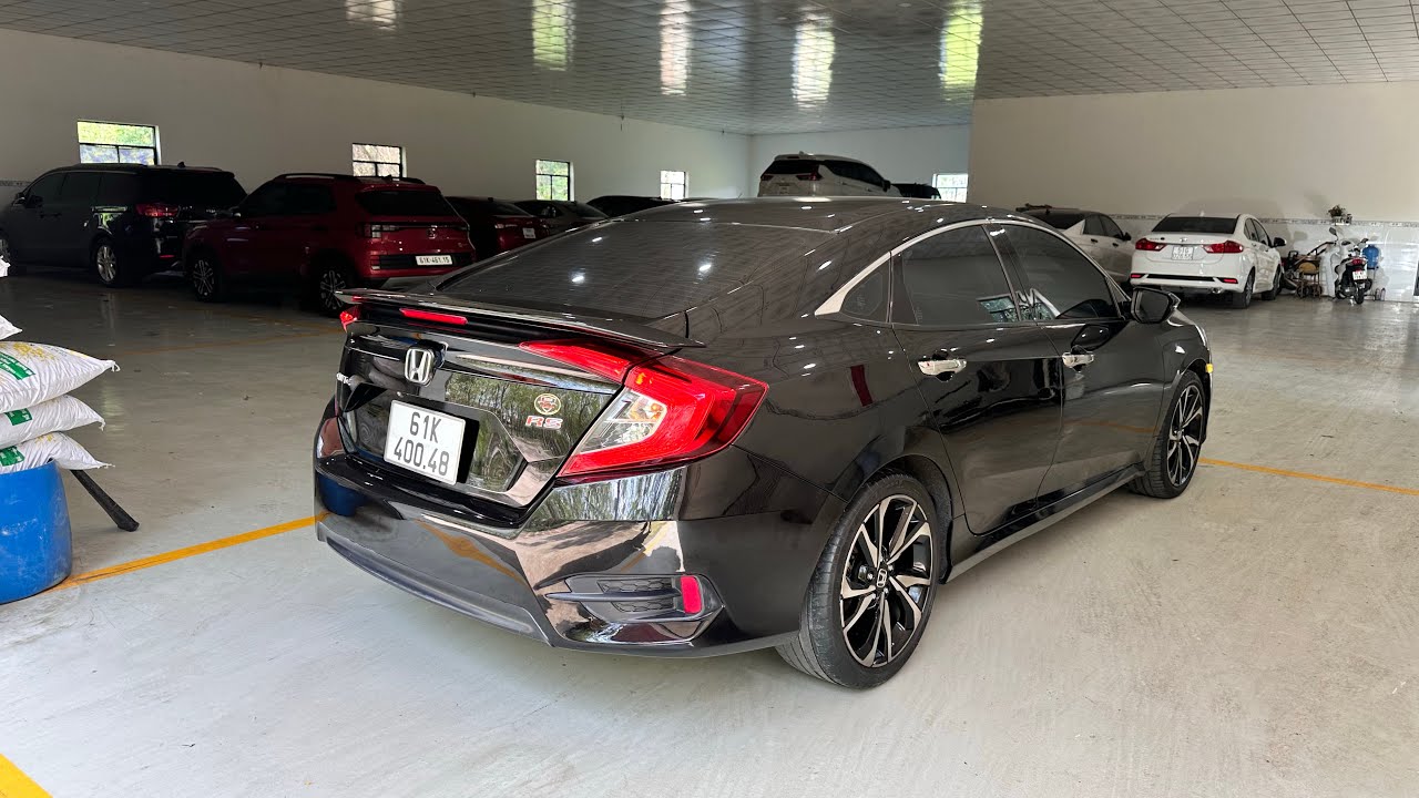 Civic rs 1.5tubo 219 nhập thái máy số + keo chỉ rin sơn rin nhiều xe đẹp ko lỗi 520tr 0917215512
