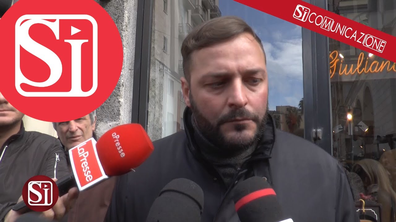 MANIFESTAZIONE PRO CARABINIERI, PRESENTE VINCENZO, PADRE DI UGO RUSSO