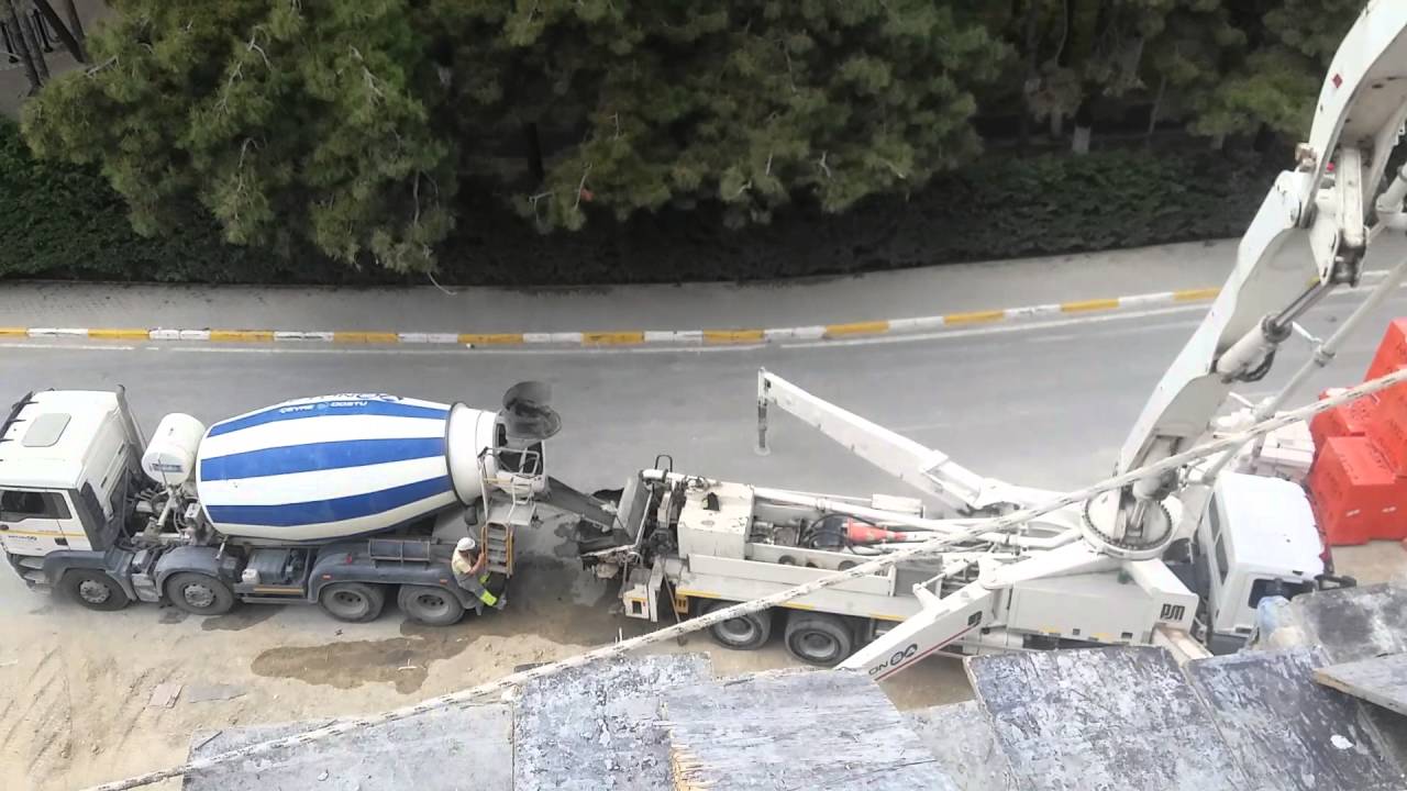Putzmeister basıyor adam da döküyor