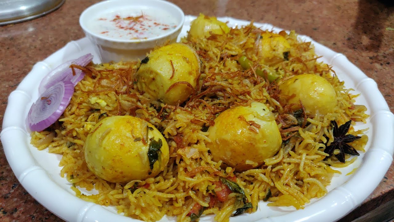 Cooker Mein Banae Jhatphat Se Anda Dum Biryani | Bachelors Recipe | Egg Dum Biryani Recipe