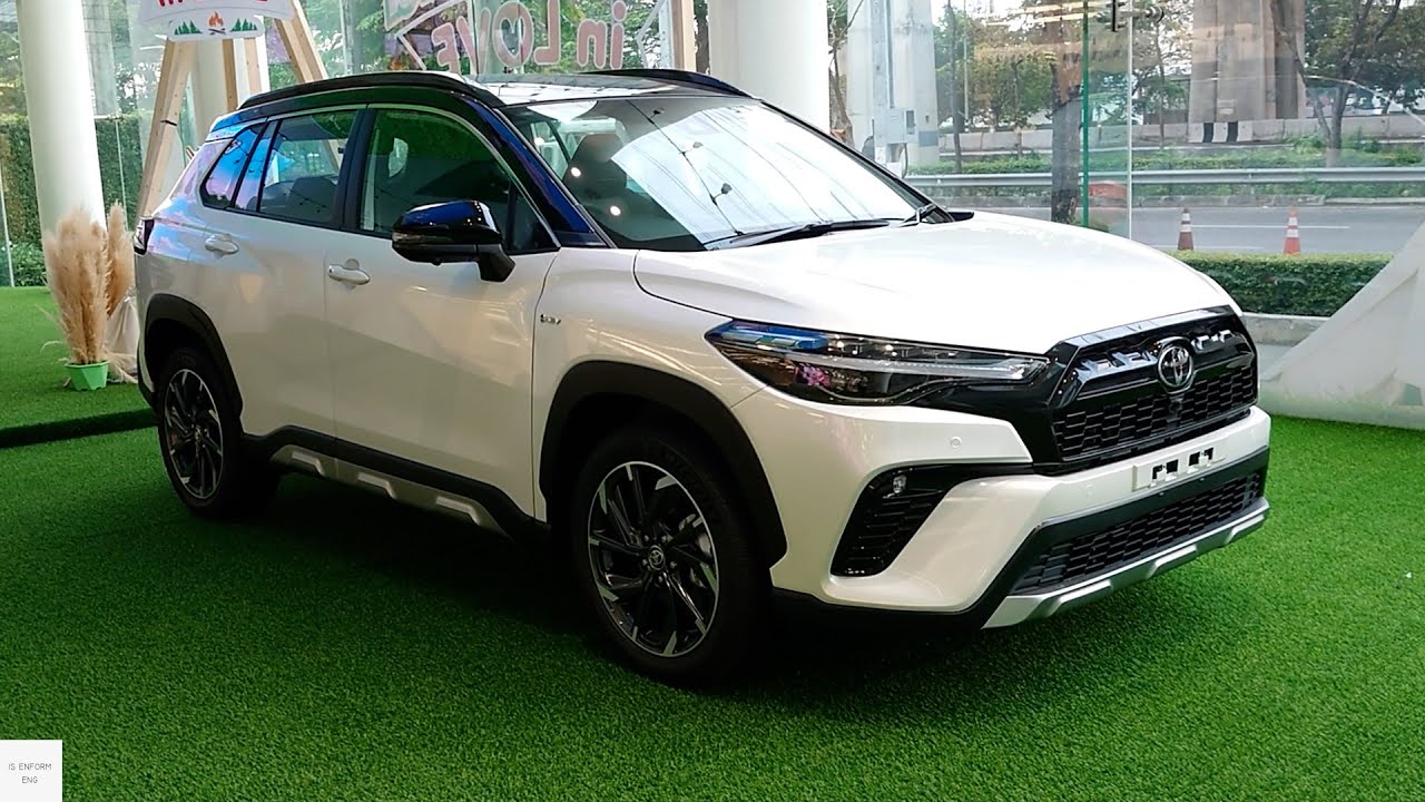 2025 Toyota Corolla Cross GR Sport Facelift / In-Depth Walkaround Exterior & Interior