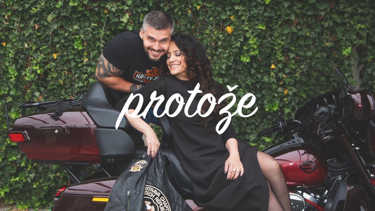 Lucie B&iacute;l&aacute; - Protože (lyric)