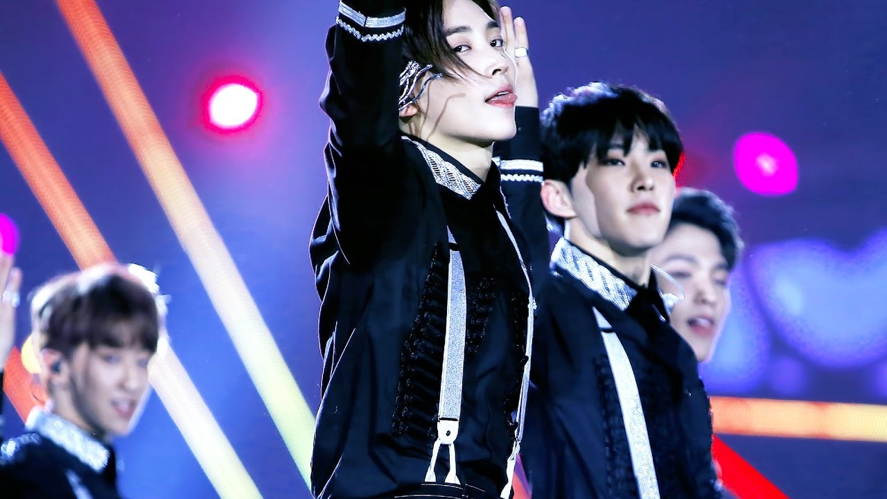 Jeonghan Sexiest Moments 4
