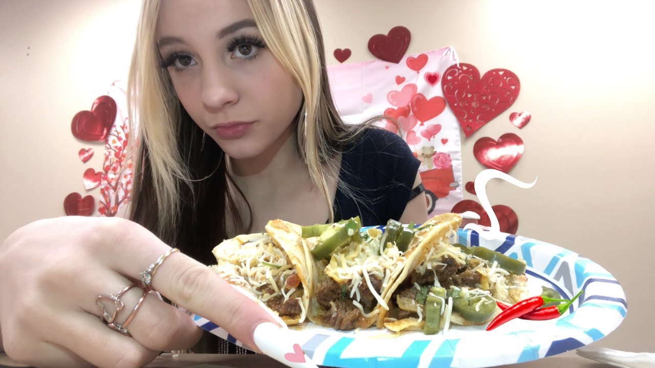ASMR EATING SPICY STEAK TACOS FROM QDOBA