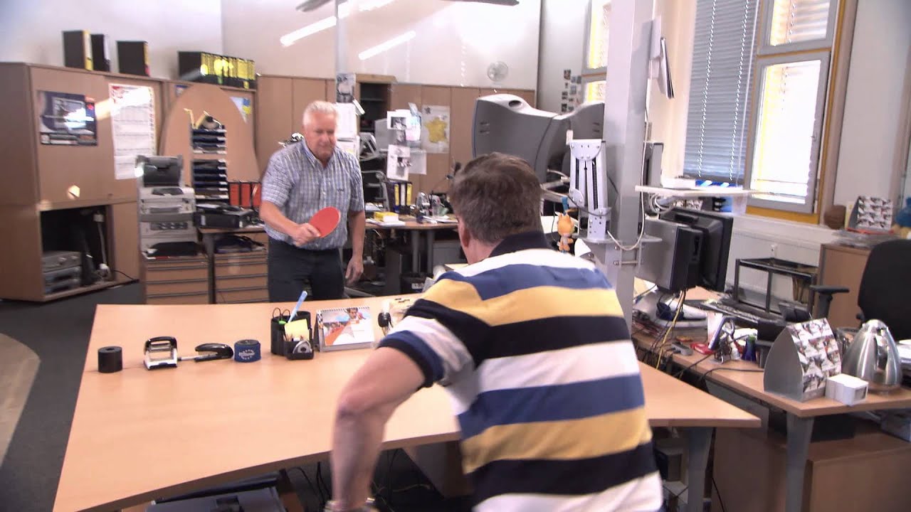 Sigi und Dirk beim Tischtennis