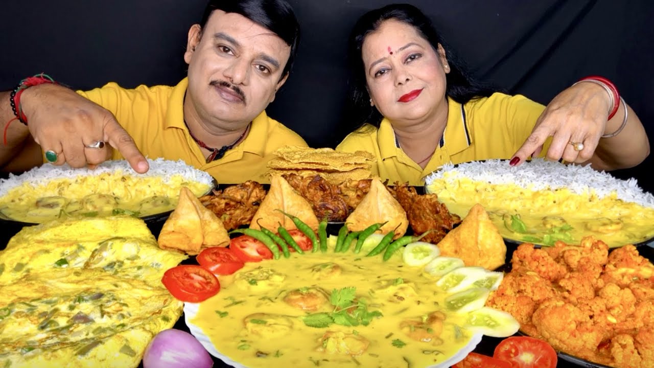SPICY🔥🇮🇳 STREET FOOD KADHI PAKODA CHAWAL CHILLI SAMOSA GOBI ROAST PYAAJ PAKORA CHALLENGE| #food#asmr