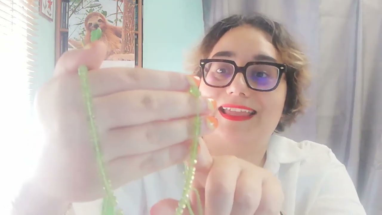 collar de peridoto piedra verde lima de agosto