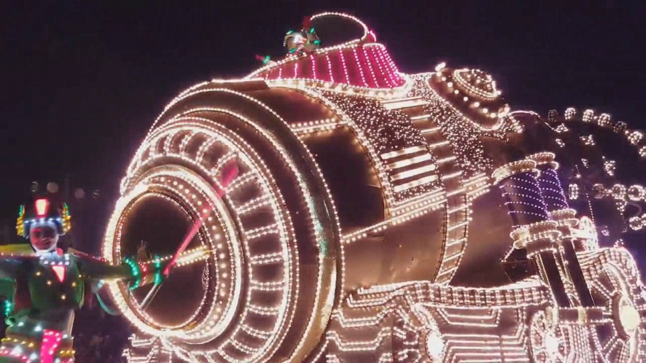 Everland Moonlight Parade and Fireworks