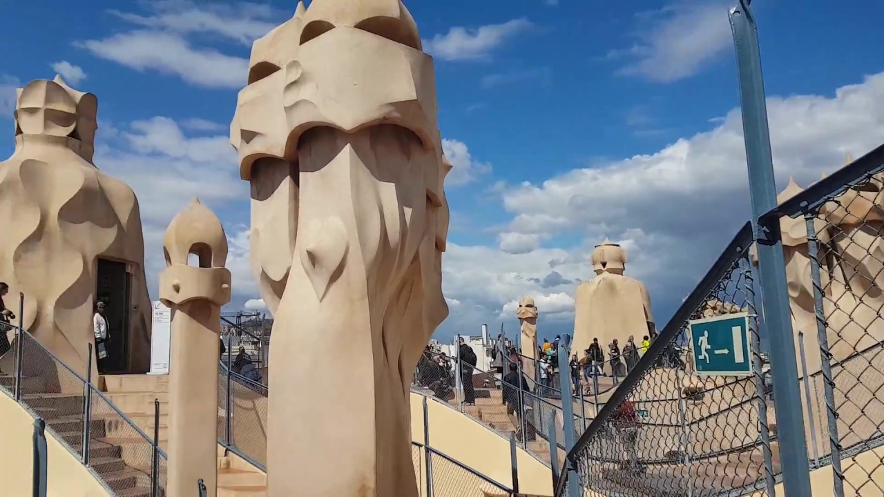 Co zwiedzić w Barcelonie? Casa Mila