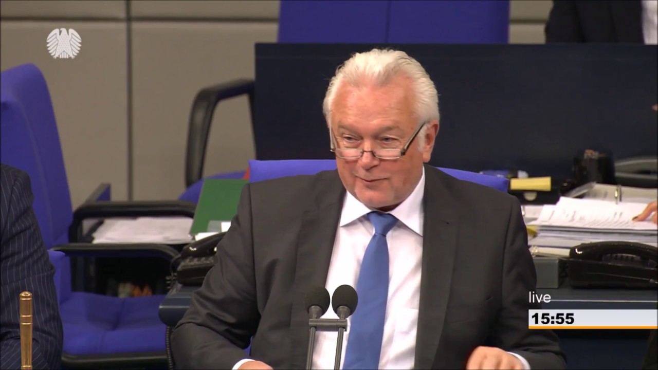 Das Pr&auml;sidium sorgt f&uuml;r Heiterkeit im Bundestag