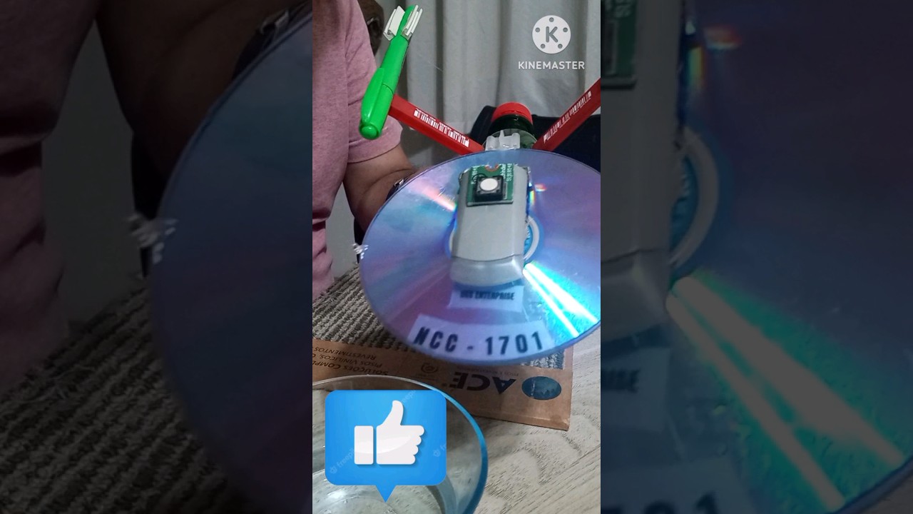 Fazer a ENTERPRISE na velocidade da luz? 