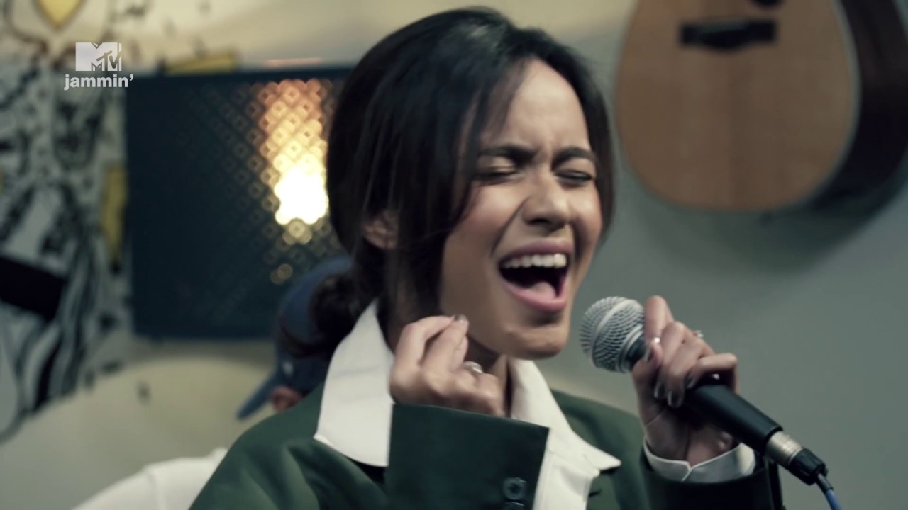 GAC (Gamali&eacute;l Audrey Cantika) perform 