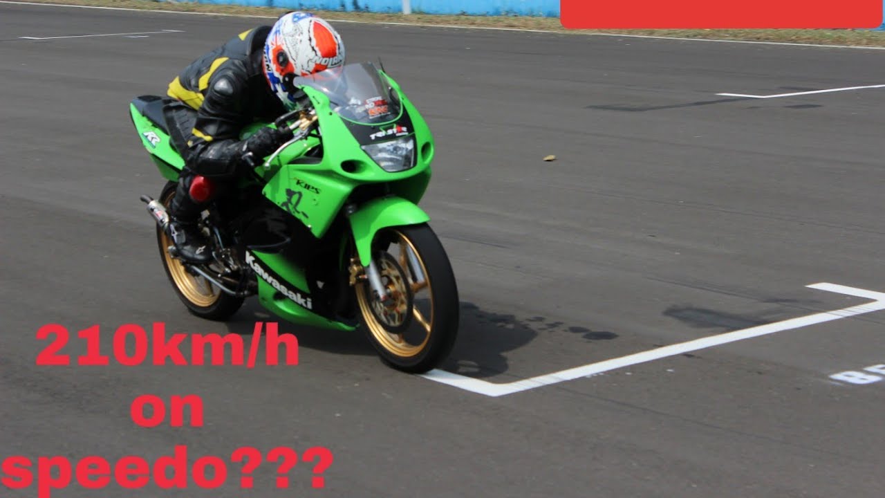 FREE PRACTICE ON BOARD CAM : KAWASAKI NINJA 150 RR 2Stroke by TRISTAR RACING TEAM @SENTUL CIRCUIT