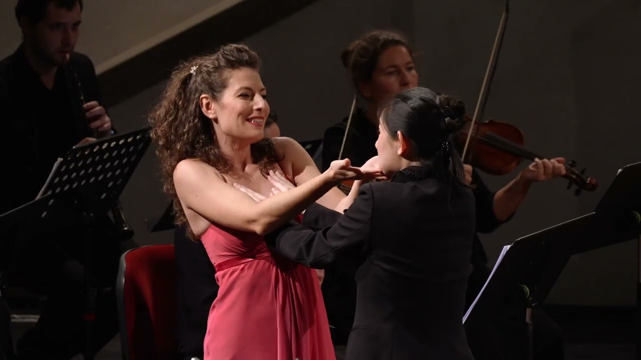 Alcina:  