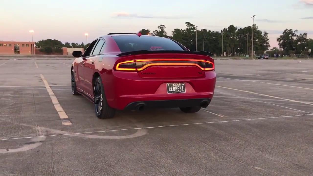 2017 Dodge Charger RT 5.7L Mid Muffler Delete Day 1