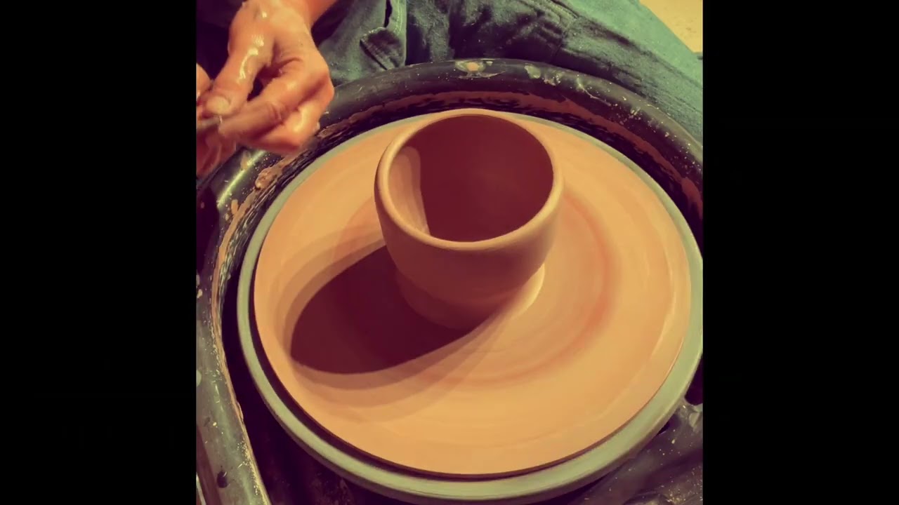 Pottery 101: How to Throw and Trim a Bowl and a Cylinder