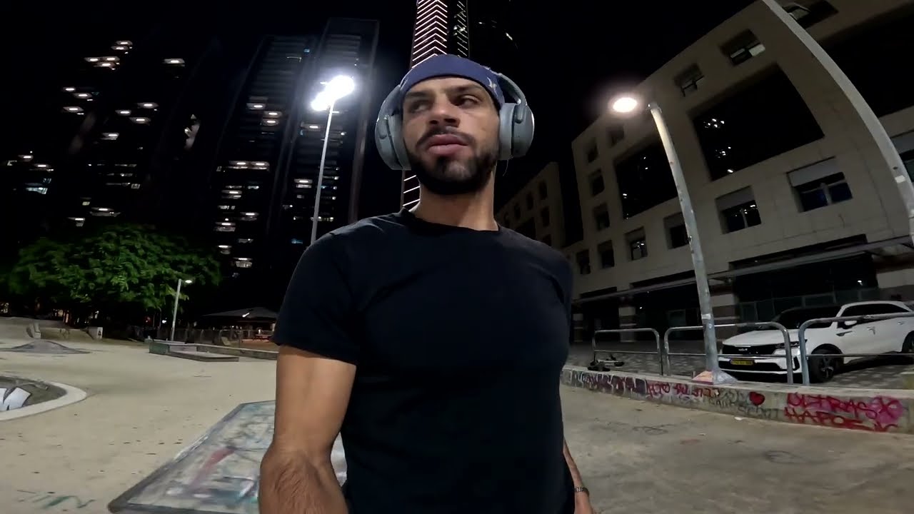 | PRESENTS 384 | SHEMESH SKATEBOARD | 4K |
