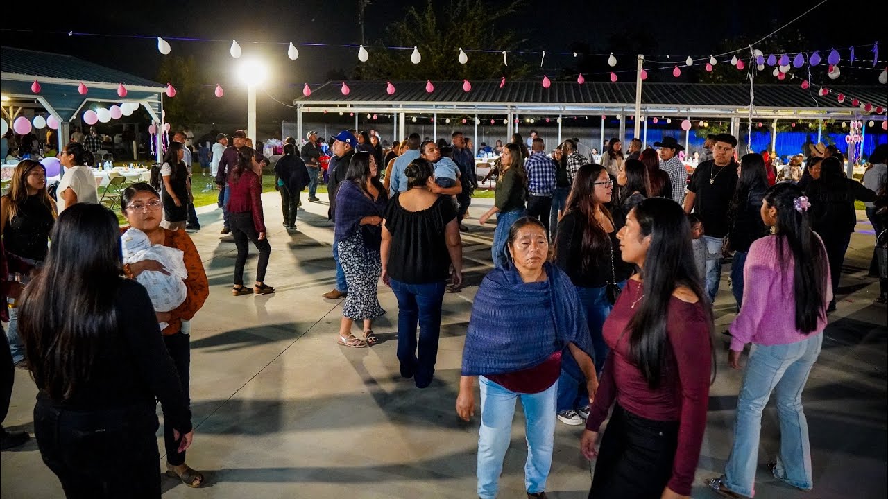 Bautizo y Confirmcion de Zayra y Emily Lopez Ventrua (Parte 2)