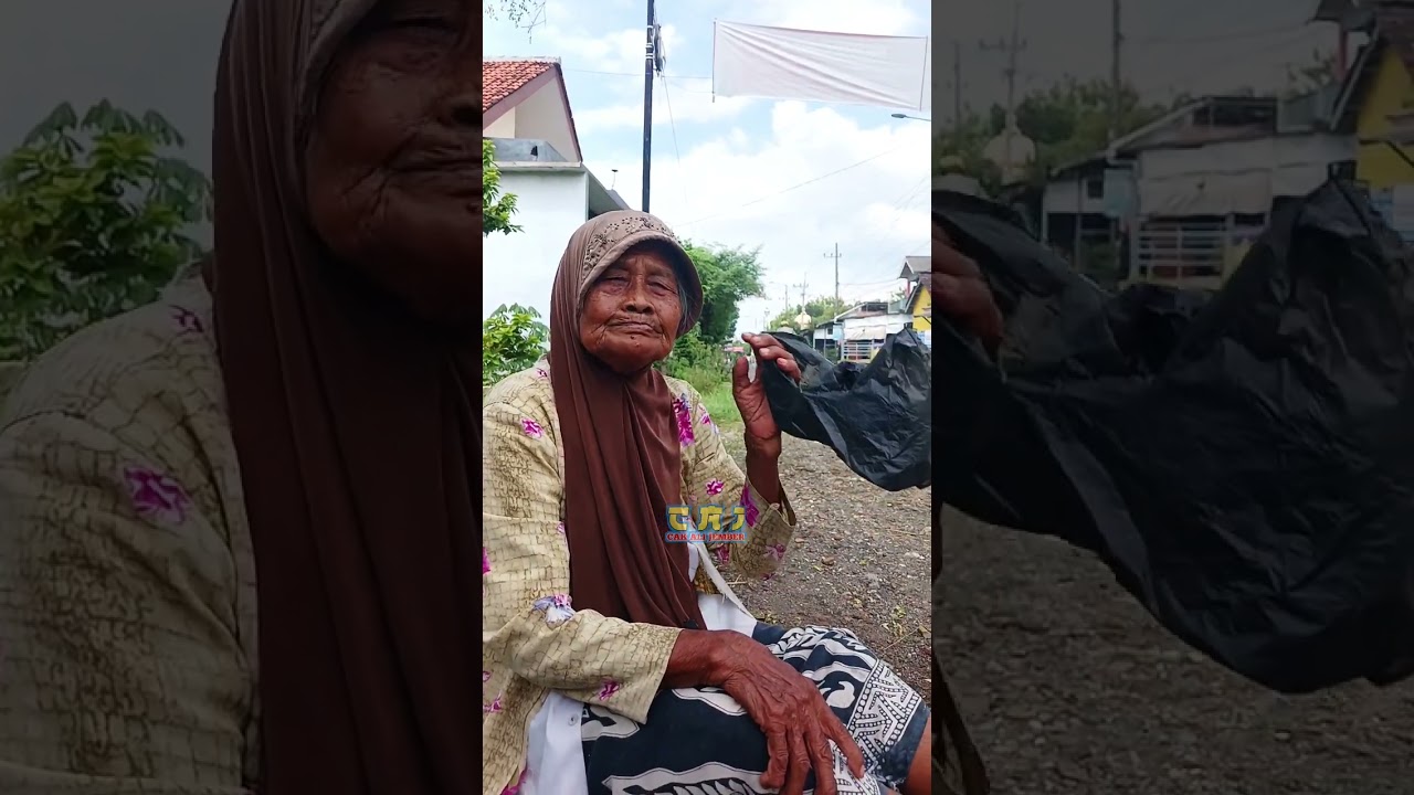Sedih Ketemu Nenek Berjalan Kaki Di Pinggir Jalan, Jualan Sapu Untuk Makan