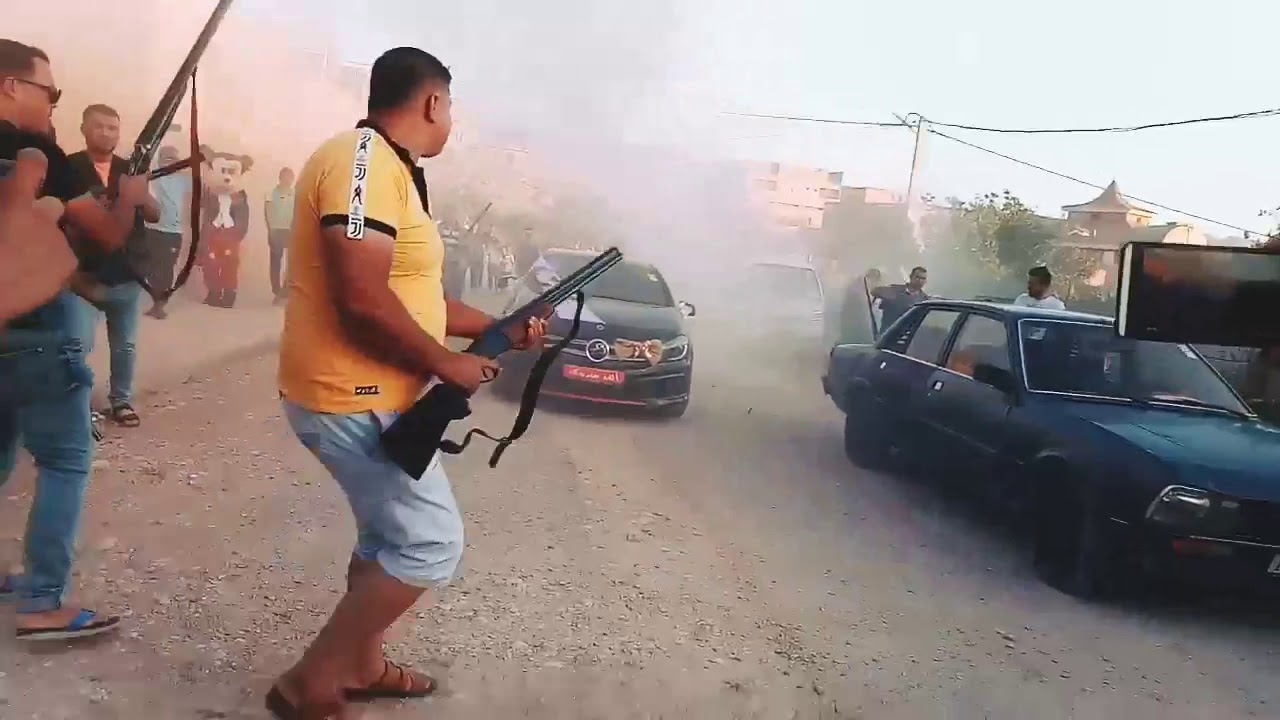 اعراس الشاويه في تكوت سياره العروس تسير على نغمات البارود