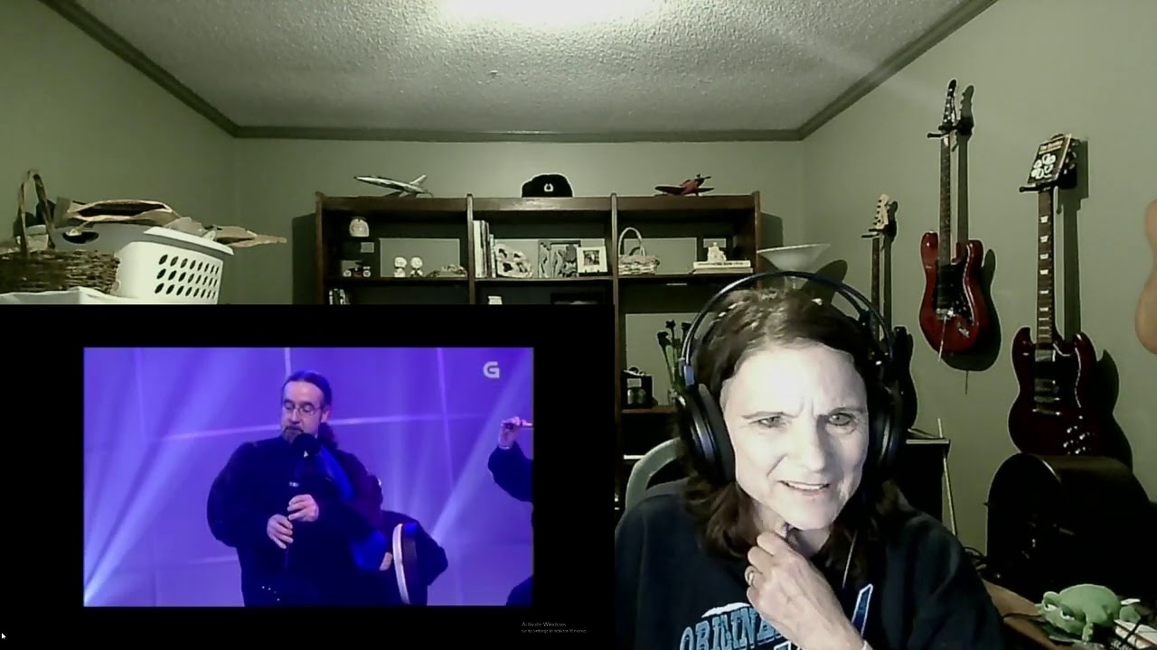 Diana Navarro  Romeiro Ao Lonxe!  Bushy Mama REACTS! Luar Na Lubre