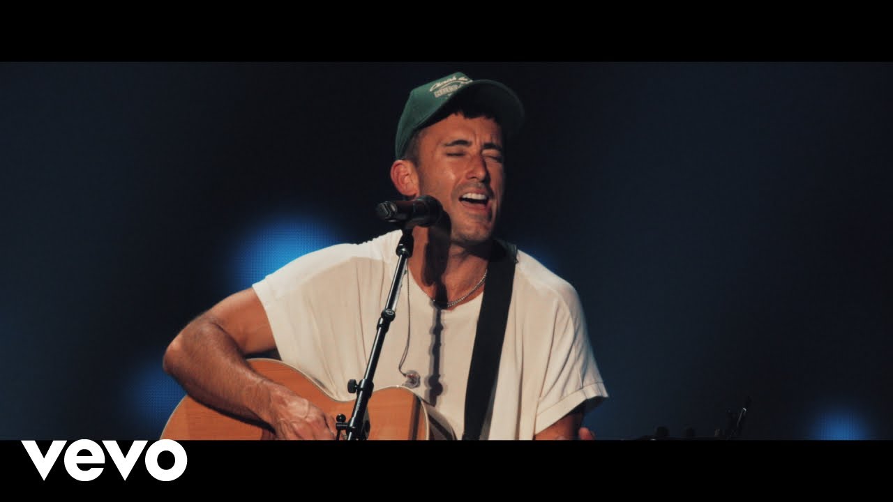 Phil Wickham - Running To A Runaway (Live From Summer Worship Nights)