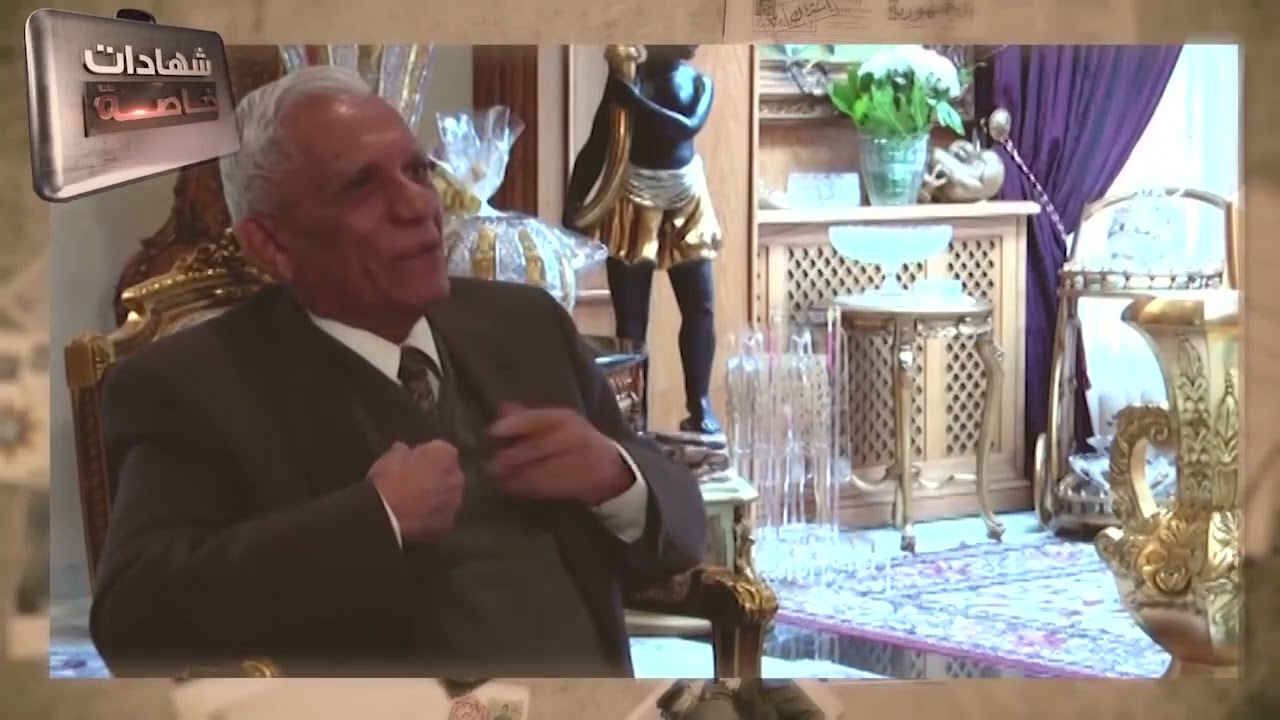 ما سبب مدح الشاعر الراحل عبدالرزاق عبدالواحد صدام حسين؟