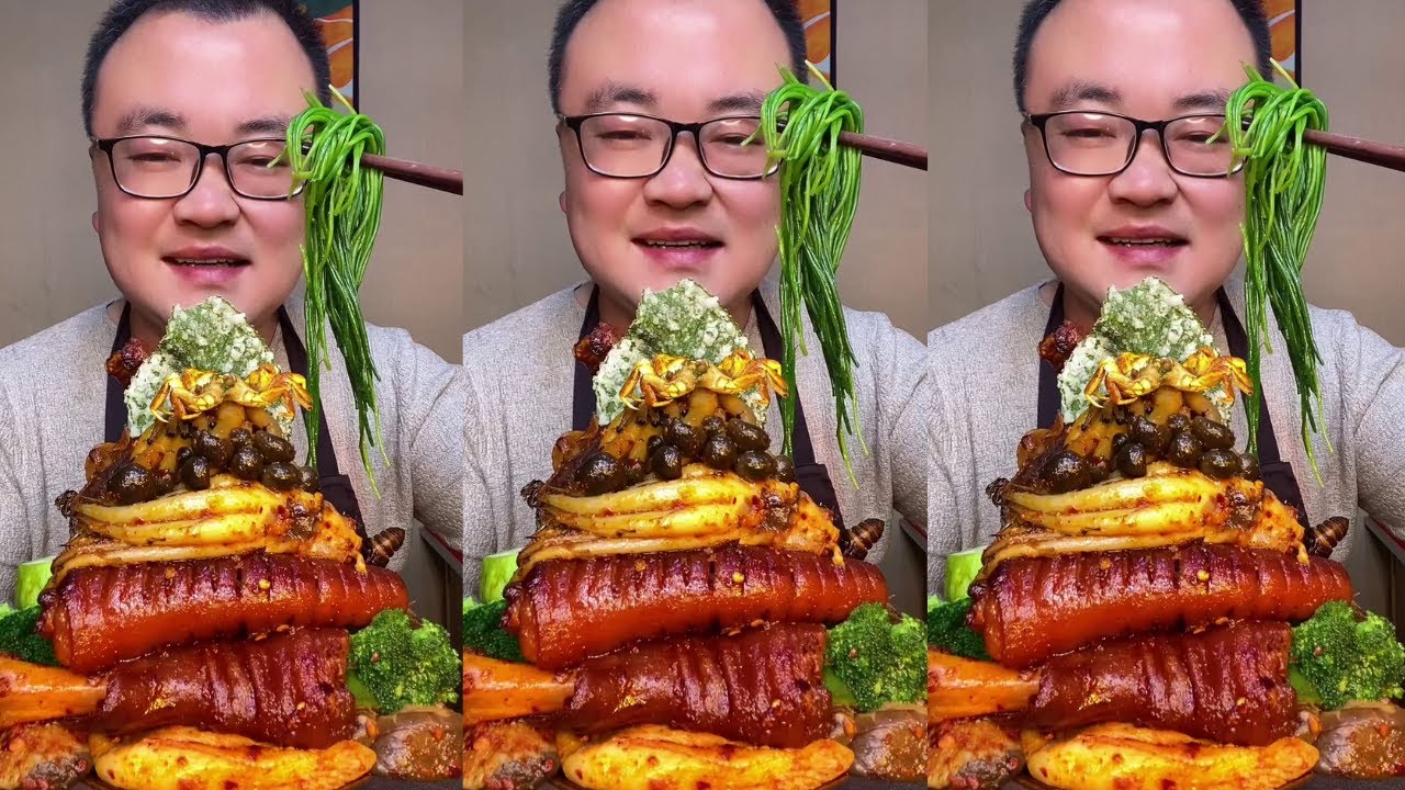 Satisfying Eating Show With Braised Pork Tails, Squid and Tender Sheep’s Leg
