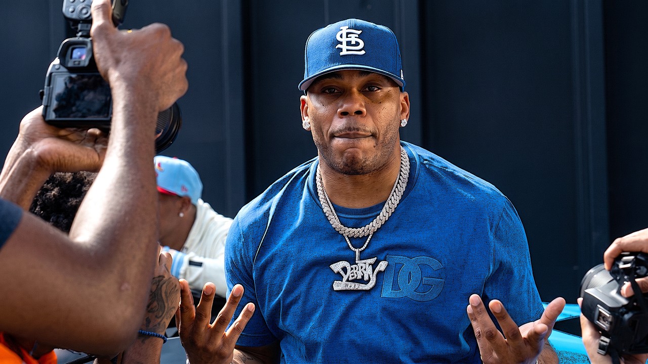 Nelly Ft. Rah Digga & EVE - Who Is There (Music Video)