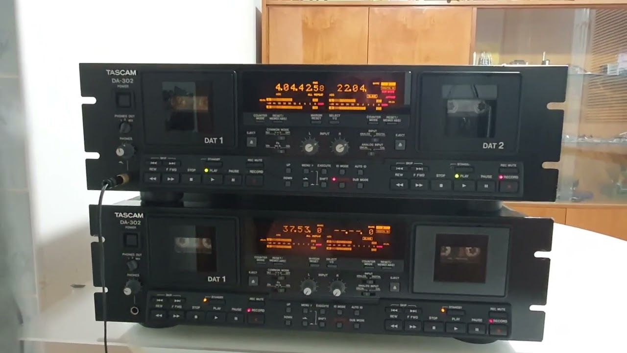 TASCAM    DA-302  po servise - Stereo  2.1
